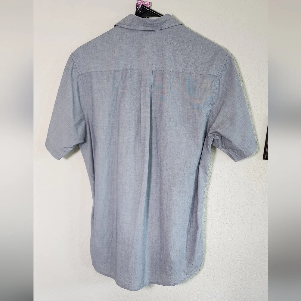 Quiksilver Gray Woven Button Down Shirt Short Sleeve Casual Size Small